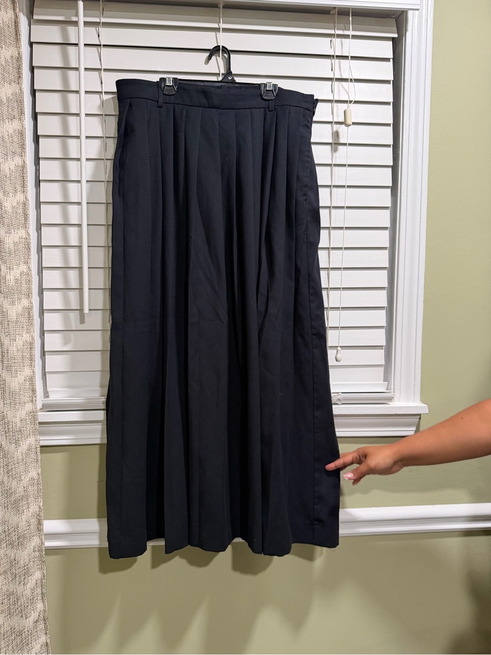 Abercrombie & Fitch Black Maxi Skirt